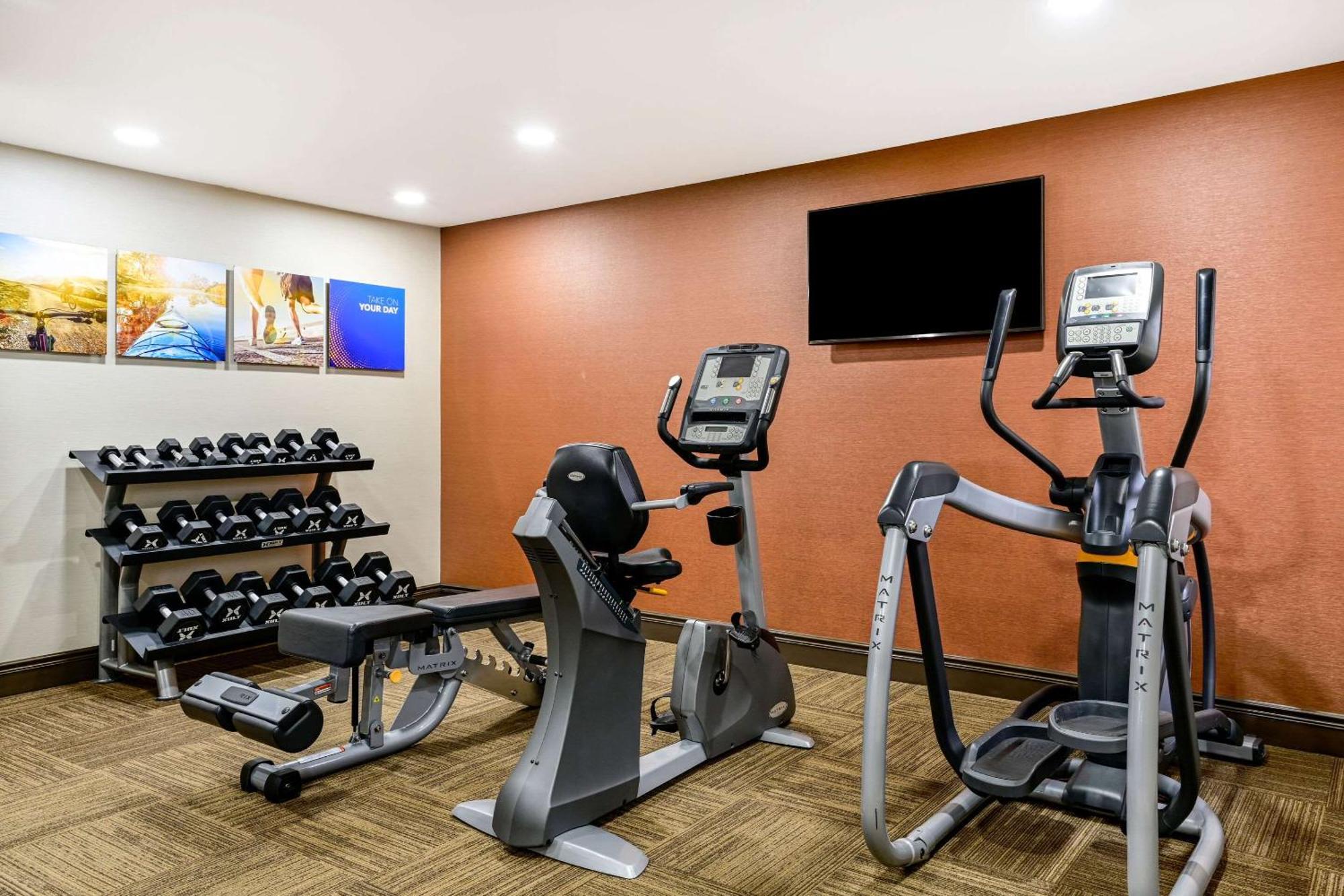 Comfort Inn At Buffalo Bill Village Resort Cody Ngoại thất bức ảnh